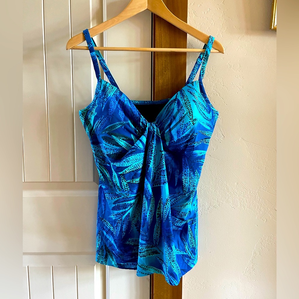 Miraclesuit Marina Tankini swimsuit set size 14/16 like new